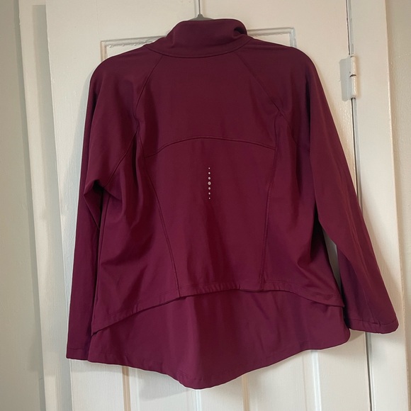 Tek Gear Women's Burgundy Full Zip Medium Weight Moisture Wicking Jacket Size XL - Picture 3 of 7